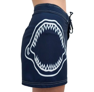 SHE SHREDS BOARDSHORT (Navy)